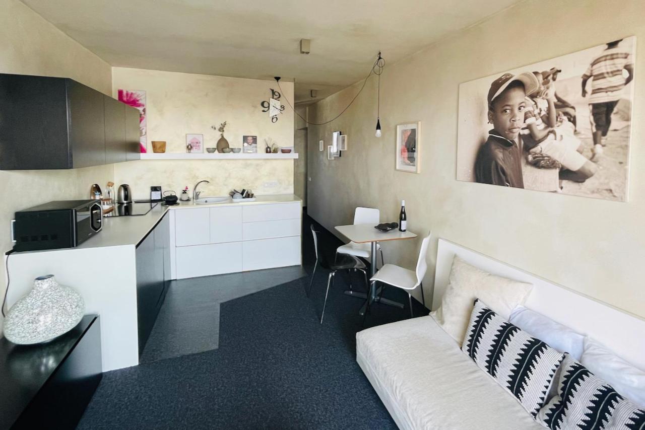 Cozy Apartment - Citycentre - Freeparking - Selfcheck-In Liptovský Mikuláš Екстериор снимка