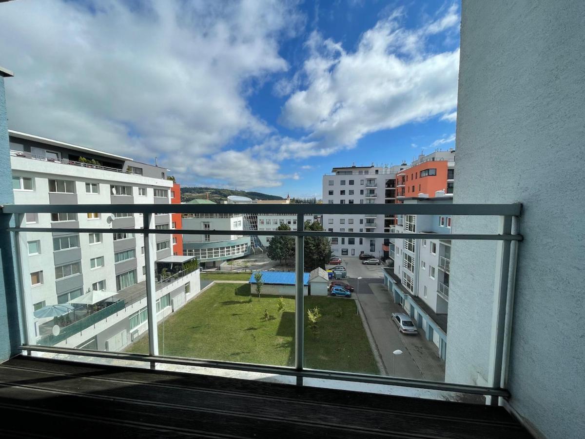 Cozy Apartment - Citycentre - Freeparking - Selfcheck-In Liptovský Mikuláš Екстериор снимка